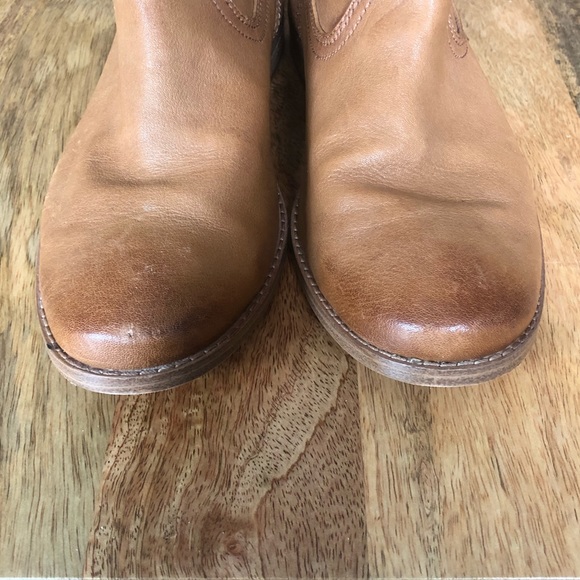 Frye Leather Booties (8.5) - Picture 5 of 8